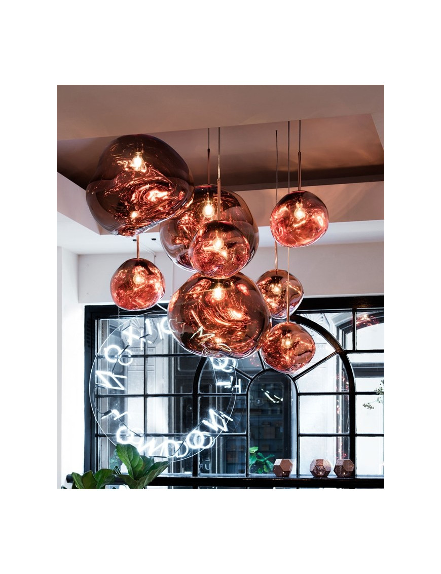 Melt pendant lamp Tom Dixon copper color in dining room