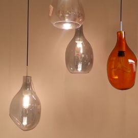 Vessel Series pendant lamp with plumen bulb