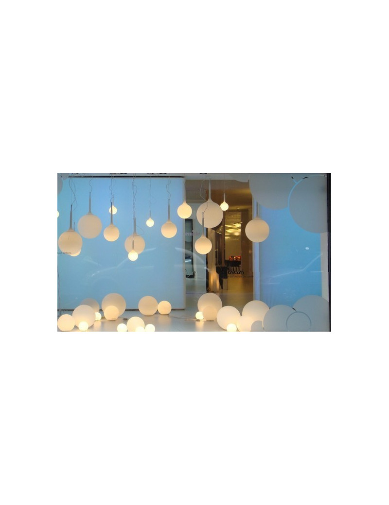 Glo ball Basic table lamp Flos white color Diam 14cm / Diam 25cm / Diam 33cm / Diam 45cm side view Glo ball Basic table lamp Flos white color Diam 14cm / Diam 25cm / Diam 33cm / Diam 45cm side view