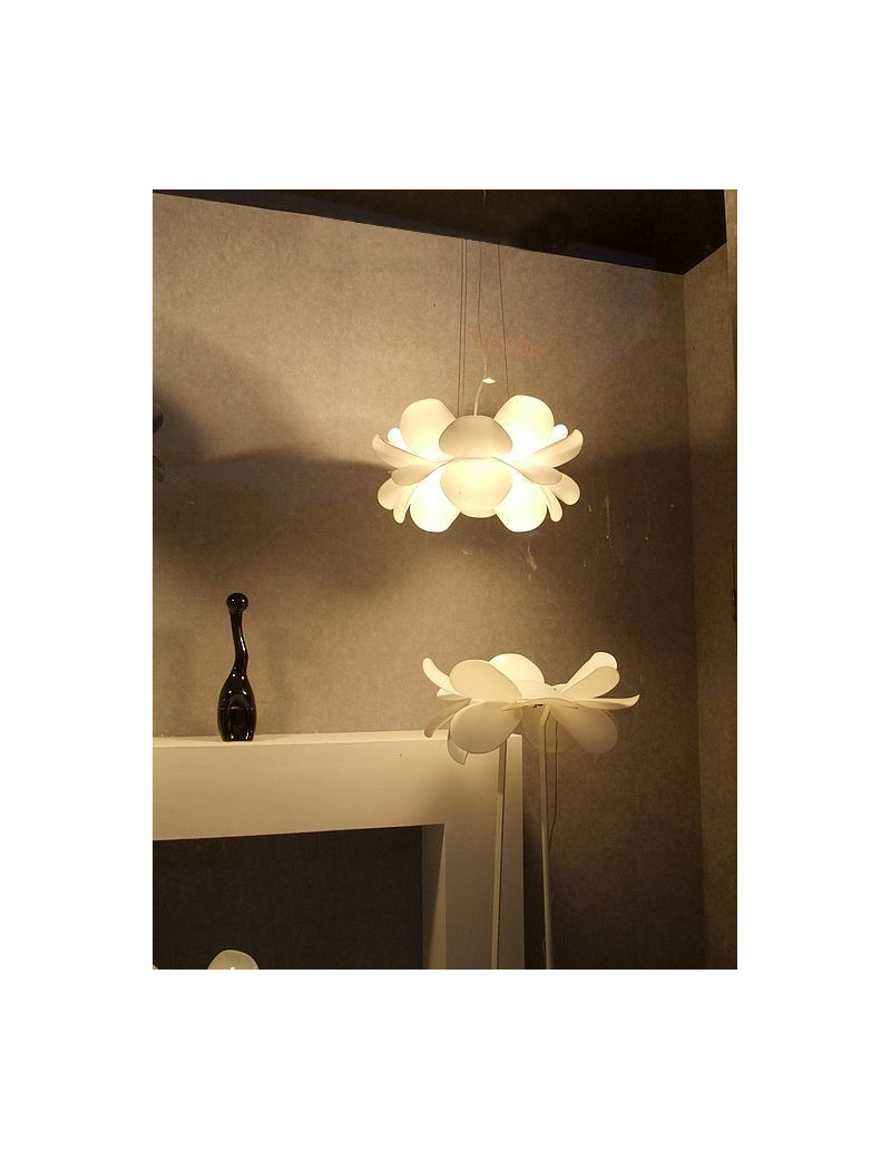 Infiore Pendant Lamp Lamp Estiluz white color side view