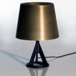 Base table lamp