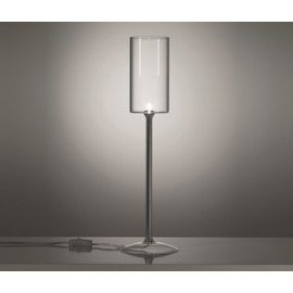 Spillray table lamp Axo white color front view