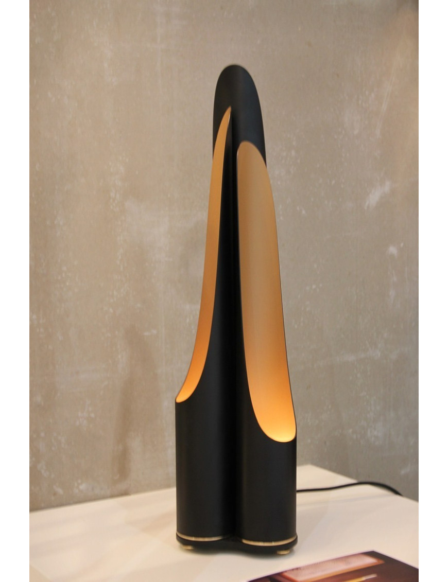 COLTRANE LED table lamp Delightfull black color front view COLTRANE LED table lamp Delightfull black color front view