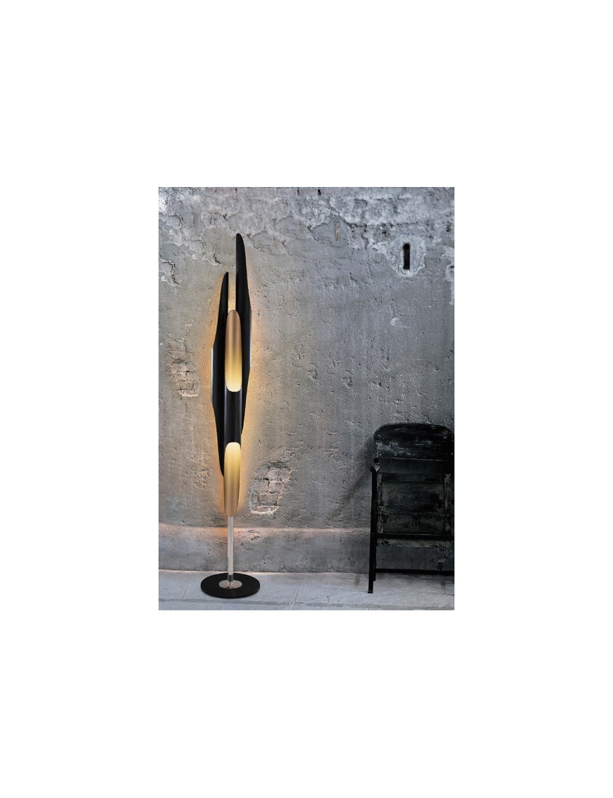 COLTRANE LED floor lamp Delightfull black color side view