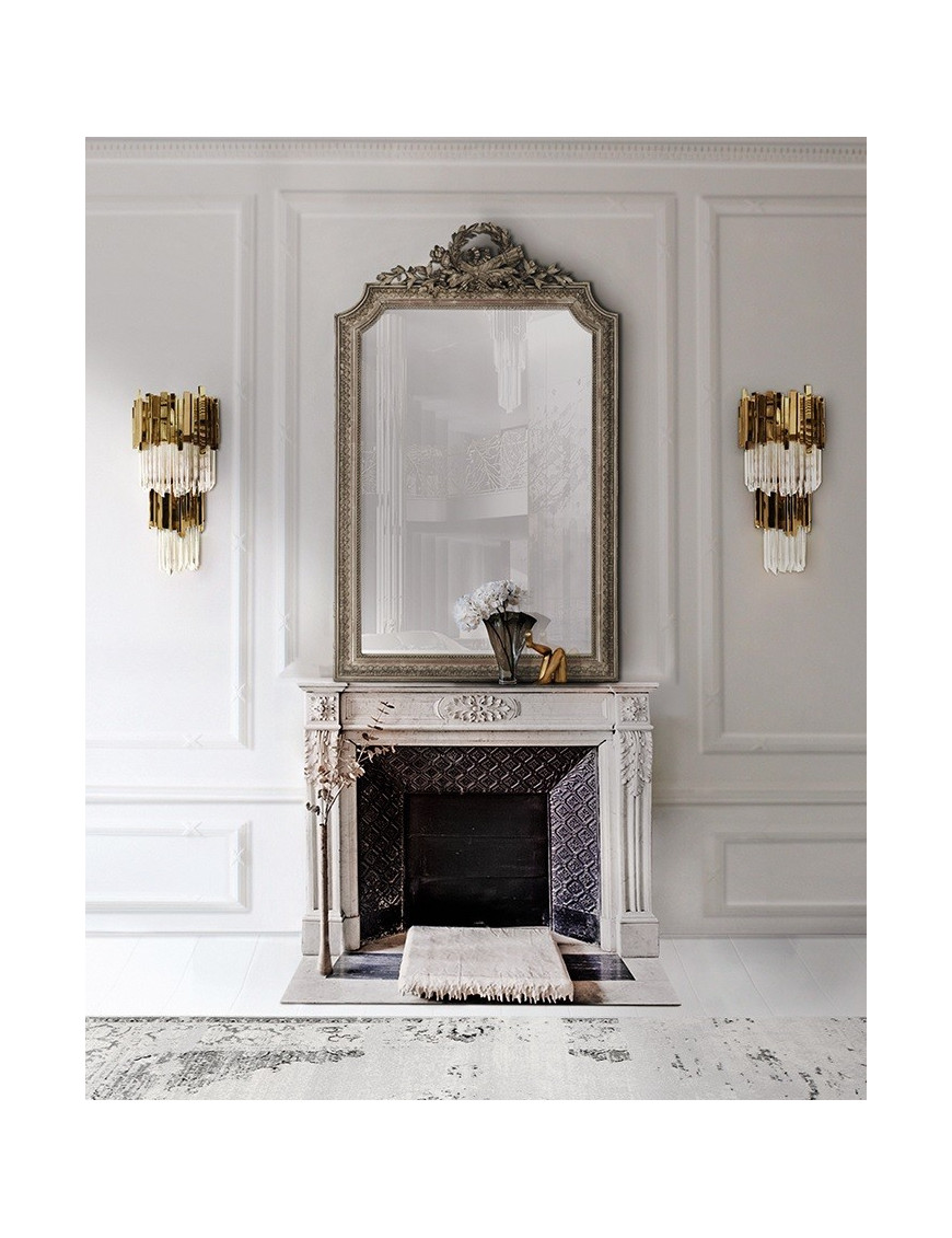Empire Wall lamp Luxxu gold color side view Empire Wall lamp Luxxu gold color side view
